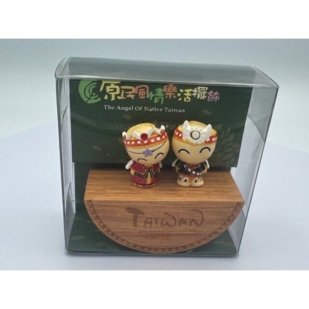 Desktop The Angel of Native Taiwan [Rukai] Figurine Wooden Carving Home Decor